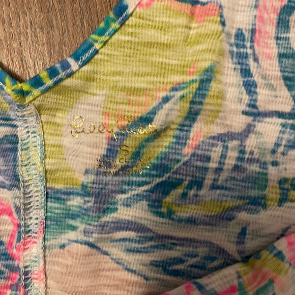 Lilly Pulitzer Gigi top size  small - Picture 1 of 2